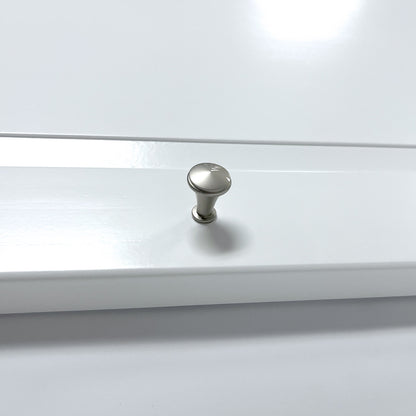 close up of door handle on white tower door